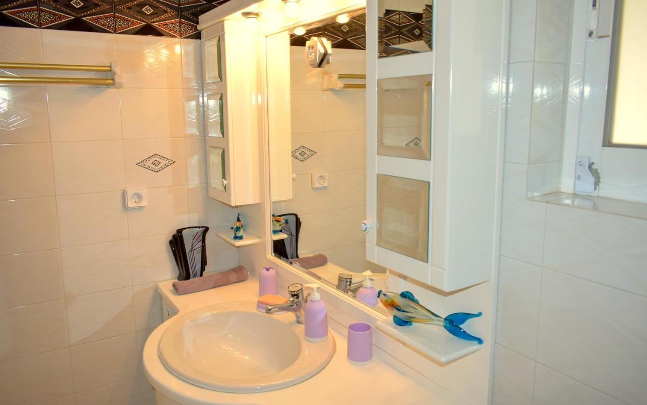 Augoustinos - Sea Side Luxury Apartments อาร์เตมีดา ภายนอก รูปภาพ